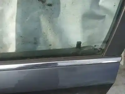 Pezzo di ricambio per auto di seconda mano plastica per opel vectra c caravan 1.9 cdti riferimenti oem iam   