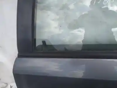 Pezzo di ricambio per auto di seconda mano plastica per opel vectra c caravan 1.9 cdti riferimenti oem iam   