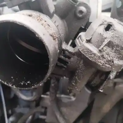 Peça sobressalente para automóvel em segunda mão borboleta de admissão por volvo v50 (545) 2.0 d referências oem iam   