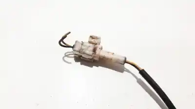 Peça sobressalente para automóvel em segunda mão sensor abs por toyota corolla (e12) 2.0 d-4d linea luna berlina referências oem iam 0265006677  89542-02040