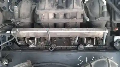 Pezzo di ricambio per auto di seconda mano rampa iniettori per ford mondeo turnier (ge) 1.8 cat riferimenti oem iam 4m5gdc