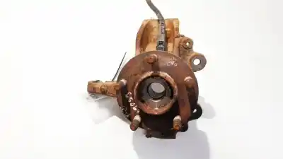 Pezzo di ricambio per auto di seconda mano attacco anteriore destro per volvo v50 (545) 1.6 d riferimenti oem iam 