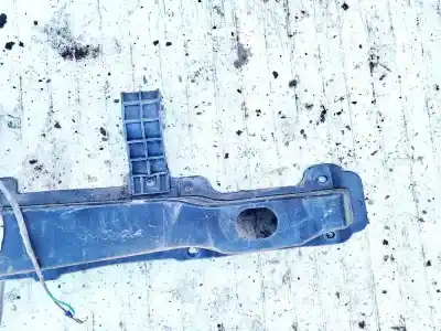 Second-hand car spare part front bumper reinforcement for kia ceed (ed) 1.6 crdi 115 oem iam references   