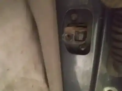 Pezzo di ricambio per auto di seconda mano cerniera per volvo v50 (545) 2.0 d riferimenti oem iam   