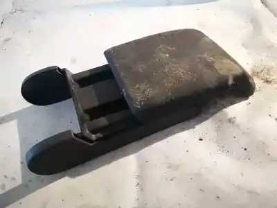 Peça sobressalente para automóvel em segunda mão apoio de braço consola central por opel vectra b caravan 1.8 16v referências oem iam 