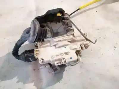 Автозапчастина б/у замок заднього правого дверя для audi a6 c6 (4f2) 2.0 tdi посилання на oem iam 4f0839016  
