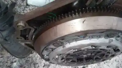 Peça sobressalente para automóvel em segunda mão kit de embreagem por opel meriva 1.6 16v referências oem iam   