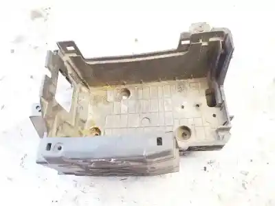 Pezzo di ricambio per auto di seconda mano Medio per RENAULT LAGUNA III 1.5 dCi Diesel Riferimenti OEM IAM 244460009R  