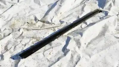 Peça sobressalente para automóvel em segunda mão plásticos por nissan qashqai 1.6 16v referências oem iam 