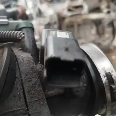 Peça sobressalente para automóvel em segunda mão sensor de pressão por volvo v50 (545) 2.0 d referências oem iam 9639027480  