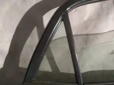 Peça sobressalente para automóvel em segunda mão vidro custódia triangular traseiro direito por toyota auris 2.2 d-cat referências oem iam as2