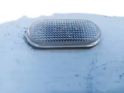 Peça sobressalente para automóvel em segunda mão farolim do lado direito por nissan qashqai 1.6 16v referências oem iam 