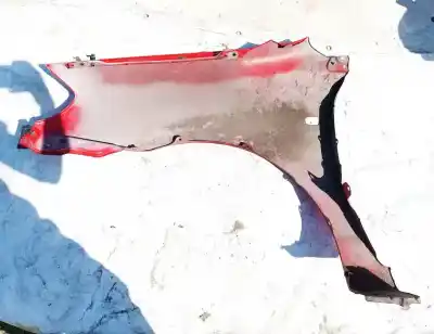 Second-hand car spare part front right fin for toyota corolla (e11) 2.0 d-4d linea sol oem iam references   