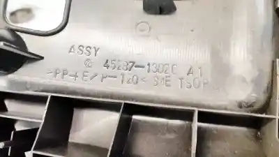 Pezzo di ricambio per auto di seconda mano plastica per toyota corolla (e11) 2.0 d-4d linea sol riferimenti oem iam 4528713020  45287-13020