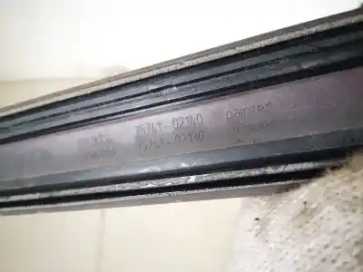 Pezzo di ricambio per auto di seconda mano plastica per toyota corolla (e11) 2.0 d-4d linea sol riferimenti oem iam 7574102140  75741-02140, 75741-02130