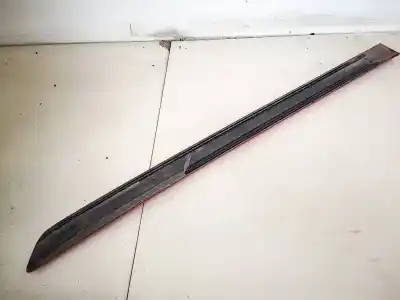 Pezzo di ricambio per auto di seconda mano plastica per toyota corolla (e11) 2.0 d-4d linea sol riferimenti oem iam 7574102140  75741-02140, 75741-02130