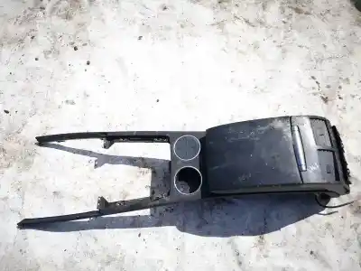 Second-hand car spare part center armrest for volkswagen phaeton (3d2/3d8) 3.2 v6 24v oem iam references 3d0864348