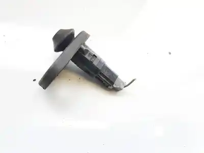 Peça sobressalente para automóvel em segunda mão trocar por toyota auris 2.2 d-cat referências oem iam 