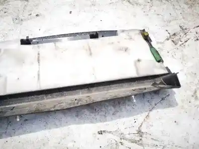 Pezzo di ricambio per auto di seconda mano vassoio posteriore per opel vectra c caravan 1.9 cdti riferimenti oem iam   