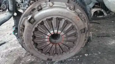 Pezzo di ricambio per auto di seconda mano kit frizione per toyota corolla (e11) 2.0 d-4d linea sol riferimenti oem iam 