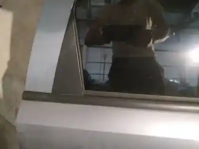 Pezzo di ricambio per auto di seconda mano plastica per opel meriva 1.6 16v riferimenti oem iam   