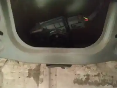 Peça sobressalente para automóvel em segunda mão fechadura do mala por toyota auris 2.2 d-cat referências oem iam 