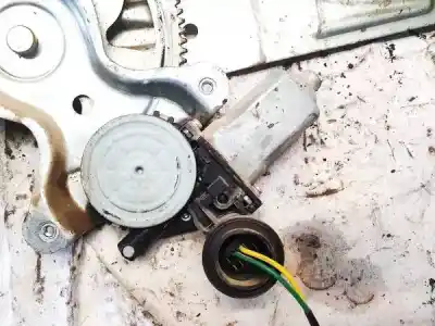 Second-hand car spare part rear right window motor for toyota rav 4 (a2) 2.0 d-4d 4wd oem iam references 8572032150