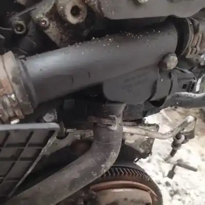 Second-hand car spare part thermostat for volkswagen golf v variant (1k5) 1.9 tdi oem iam references 462983624  