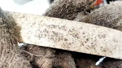 Pezzo di ricambio per auto di seconda mano plastica per volkswagen passat variant (3b5) 1.9 tdi riferimenti oem iam 8e0201654g  