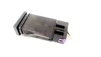 Second-hand car spare part switch for volkswagen passat variant (3b5) 1.9 tdi oem iam references 3b0959621b  