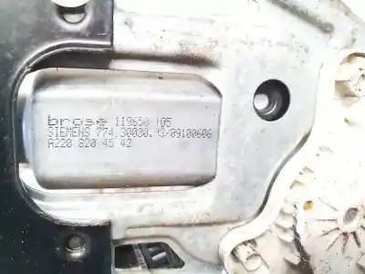 Автозапчастина б/у двигатель переднього правого скла для mercedes-benz w203, 2000.05 - 2004.02 c 220 cdi (203.006) 105kw 2000.05 - 2007.02 посилання на oem iam a2208204542  119650105