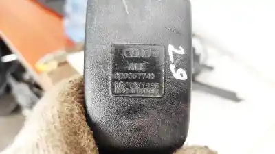 Автозапчасти б/у крюк для ремня задний правый за audi a4 avant (b5) 1.9 tdi ссылки oem iam 8d0857740  