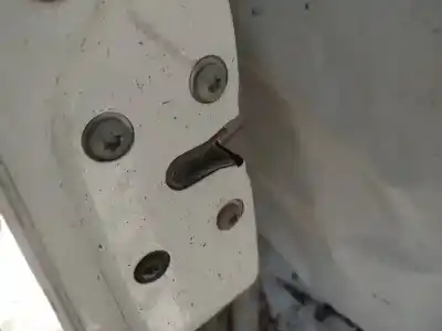 Peça sobressalente para automóvel em segunda mão fechadura da porta traseira esquerda por fiat idea (135) 1.3 16v jtd 16v dynamic plus (10.2005->) referências oem iam   