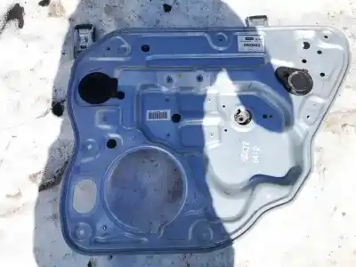 Peça sobressalente para automóvel em segunda mão elevador de vidros traseiro direito por volkswagen golf vi (5k1) 2.0 tdi referências oem iam 0693643