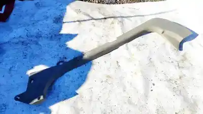 Pezzo di ricambio per auto di seconda mano plastica per renault twingo (co6) 1.2 (c066/67/68) riferimenti oem iam 8200386256