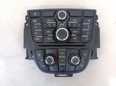 Pièce détachée automobile d'occasion système audio / radiocd pour opel astra j lim. 1.7 16v cdti références oem iam 13360091