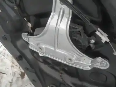 Автозапчастина б/у двиг скла задне ліво для porsche cayenne, 2002.01 - 2010.06 4.5l 250kw 2002 - 2007 посилання на oem iam   