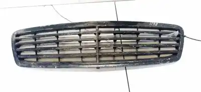 Автозапчастина б/у передня решіта для mercedes clase c (w203) c 270 cdi (203.016) посилання на oem iam a2038800183