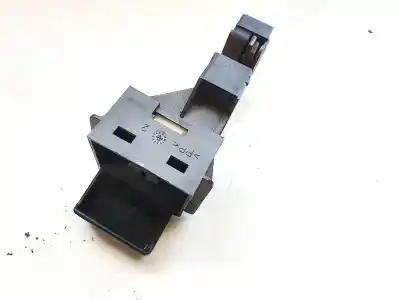 Pezzo di ricambio per auto di seconda mano pezzi vari per volkswagen passat variant (3b5) 1.9 tdi riferimenti oem iam 3b0885737l  