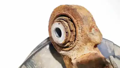 Second-hand car spare part rear right knuckle for bmw x1 (e84) xdrive 18 d oem iam references   