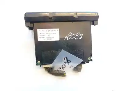 Second-hand car spare part multifunction display for volvo v50 (545) 2.0 d oem iam references 30679647  69594-580