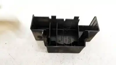 Second-hand car spare part fuse box unit for opel astra h twintop (a04) 1.9 cdti (l67) oem iam references 13129783