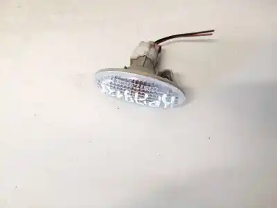 Peça sobressalente para automóvel em segunda mão Farolim Do Lado Esquerdo por MAZDA 6 LIM. (GH) 1.8 120cv Active Referências OEM IAM P2829  