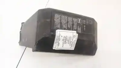 Second-hand car spare part fuse box unit for renault scenic, i 1999.09 - 2003.06 facelift 1.9 dci rx4 75kw f9q 1999.09 - 2003.06 oem iam references 8200100646