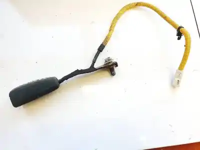 Pezzo di ricambio per auto di seconda mano pretenditore airbag anteriore sinistro per hyundai i30 1.6 crdi cat riferimenti oem iam 08031113