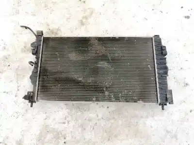 Pièce détachée automobile d'occasion radiateur d'eau pour opel astra j lim. 1.7 16v cdti références oem iam 13267662