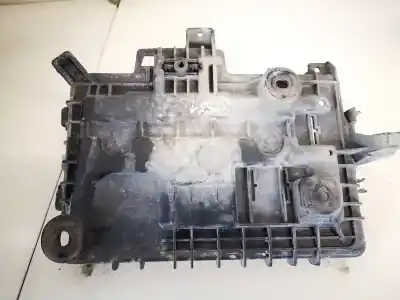 Автозапчастина б/у середній для opel corsa c 1.2 16v cat (z 12 xep / lb4) посилання на oem iam 13235642  284b100002r