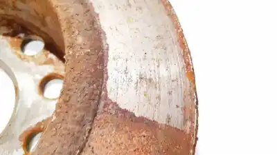 Recambio de automóvil de segunda mano de disco de freno trasero para volkswagen golf vi (5k1) 1.6 tdi dpf referencias oem iam   