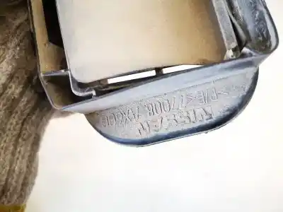 Pezzo di ricambio per auto di seconda mano plastica per nissan note (e11e) 1.6 16v cat riferimenti oem iam 77008ax600  