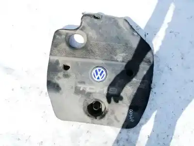Pièce détachée automobile d'occasion COUVERT DE MOTEUR pour VOLKSWAGEN GOLF, IV 1997.08 - 2003.10  Références OEM IAM 012784A  038103925E, 054276E